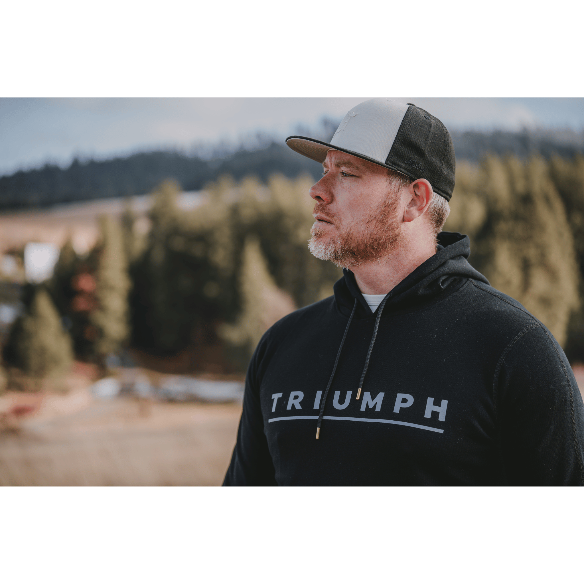 TRIUMPH Hoodie - Unisex