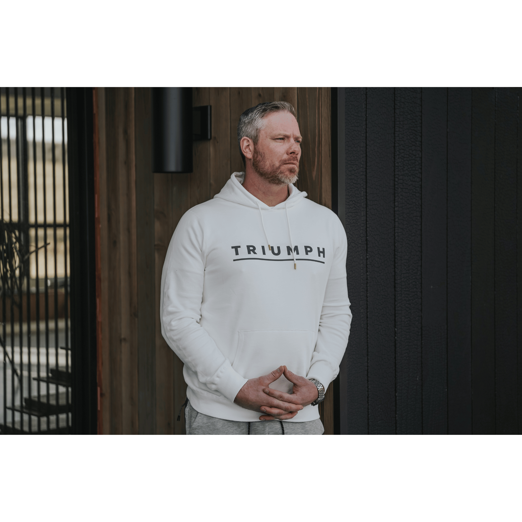 TRIUMPH Hoodie - Unisex