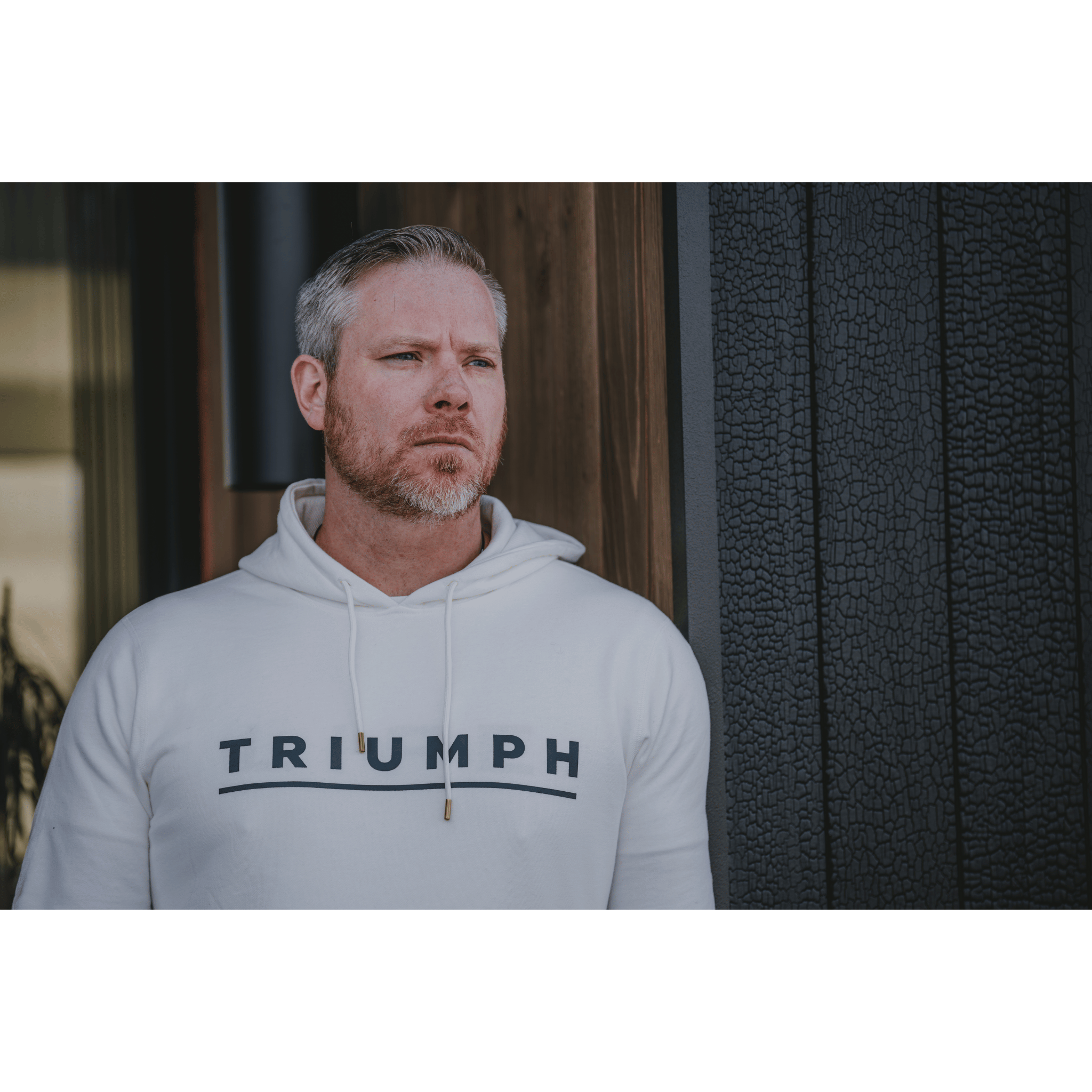 TRIUMPH Hoodie - Unisex