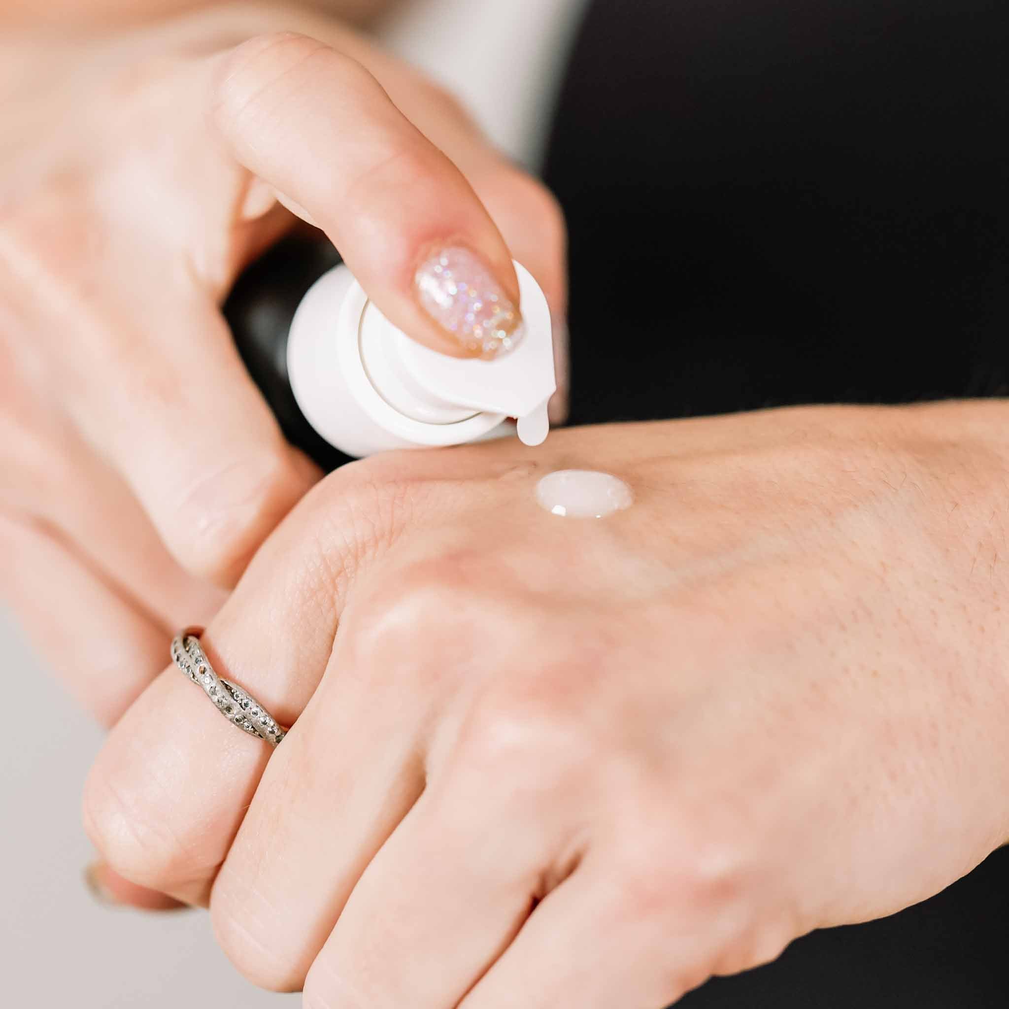 Emu Oil Serum Lightweight Fragrance Free for Sensitive Skin