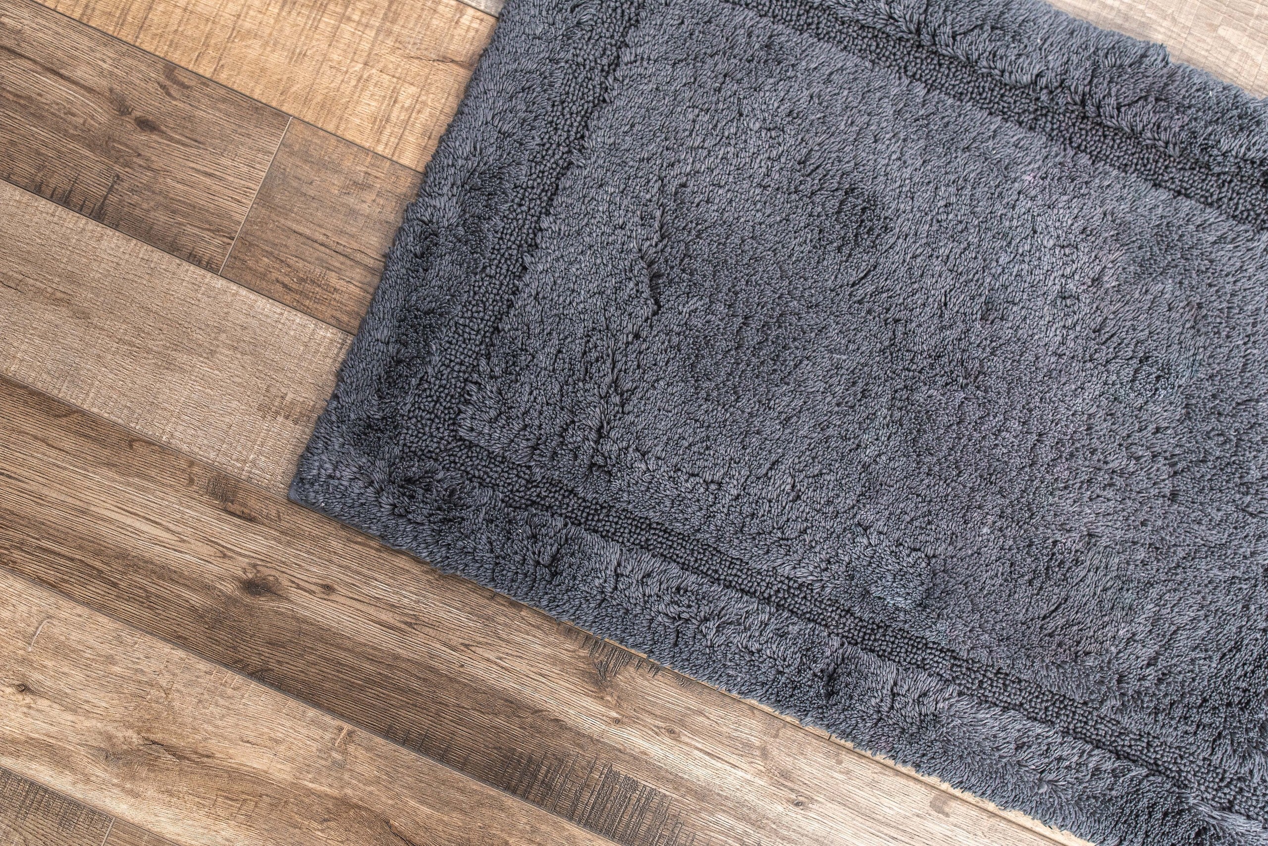 Asheville Organic Cotton Non-Slip Bath Rug